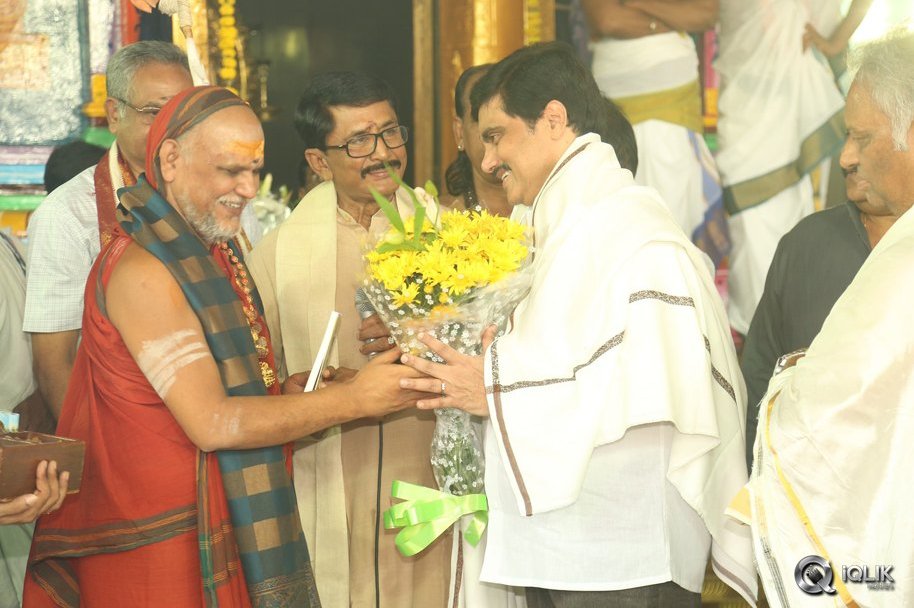 Film-Nagar-Daiva-Sannidhanam-New-Temple-Inauguration